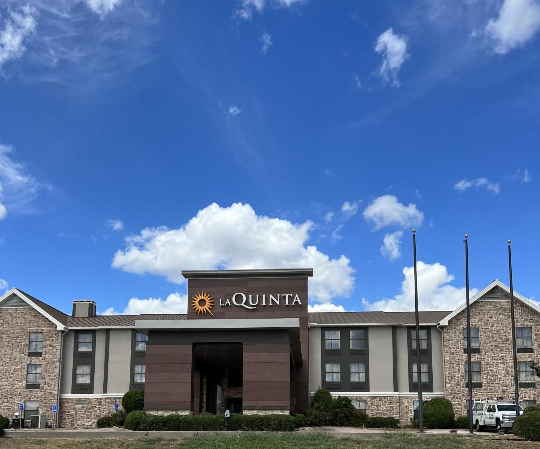 La Quinta By Wyndham Denison - North Lake Texoma Eksteriør billede