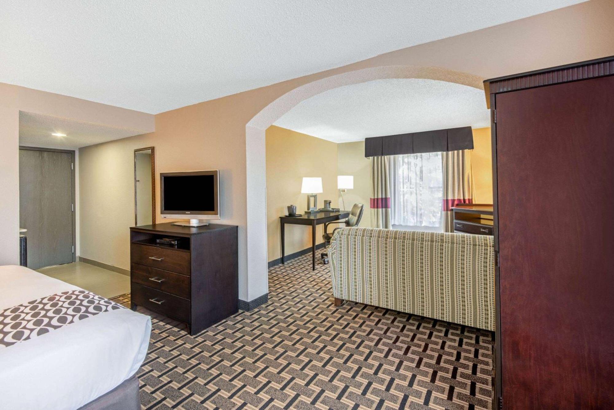 La Quinta By Wyndham Denison - North Lake Texoma Eksteriør billede